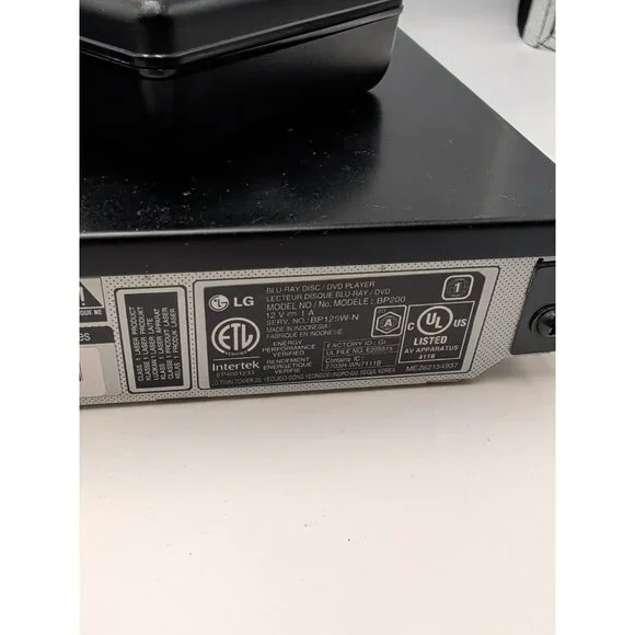 LG BP200 Blu-Ray Disc DVD Player 1080p Wi-Fi Certified Full Hd Cable Black USB - Picture 6 of 10